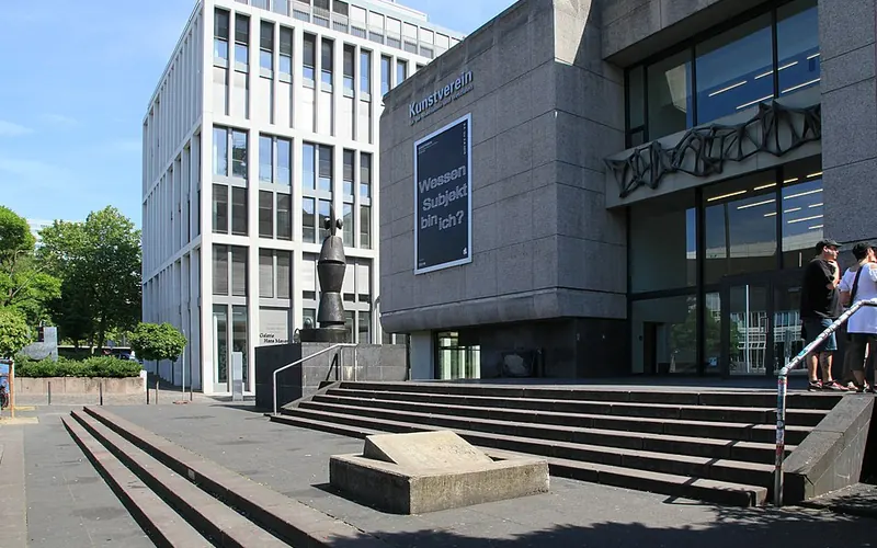 Die Kunsthalle Düsseldorf am Grabbeplatz.